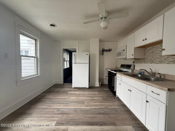 $850 | 83 South Empire Street, Unit 3, Wilkes Barre, PA 18702