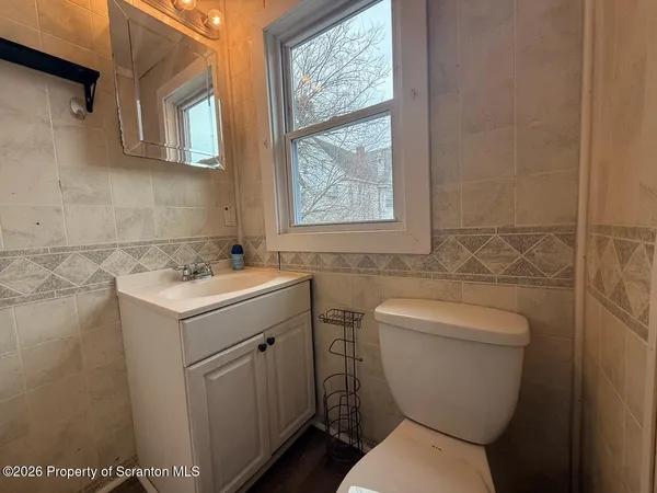 $850 | 83 South Empire Street, Unit 3, Wilkes Barre, PA 18702