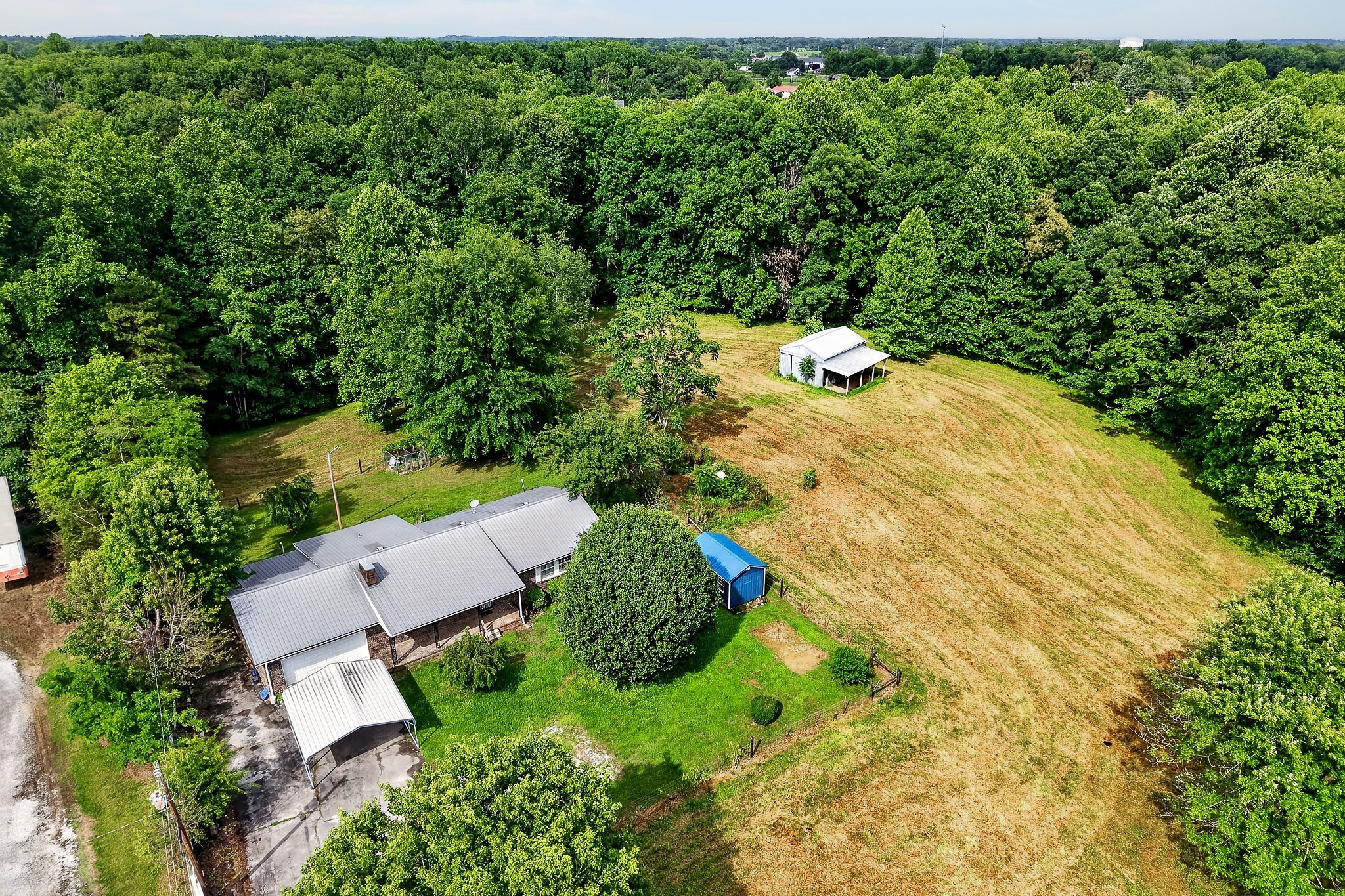 744 King Ridge Road Dowelltown, TN 37059 - Photo 3 of 13