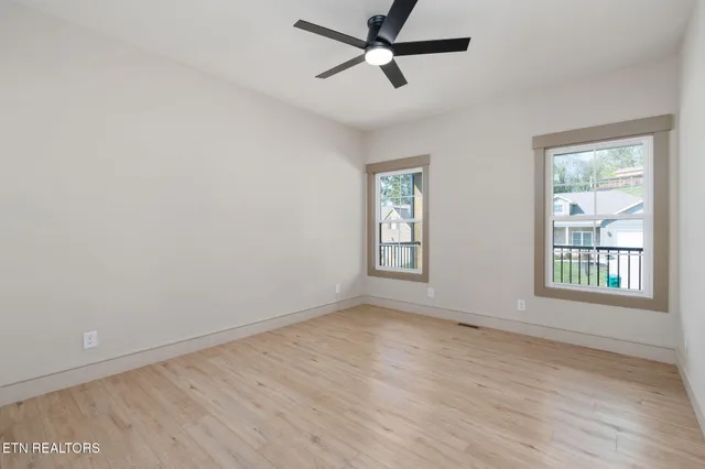 $649,900 | 12123 Harvard Lane, Glade Spring, VA 24340