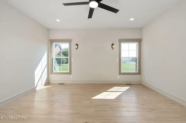 $649,900 | 12123 Harvard Lane, Glade Spring, VA 24340