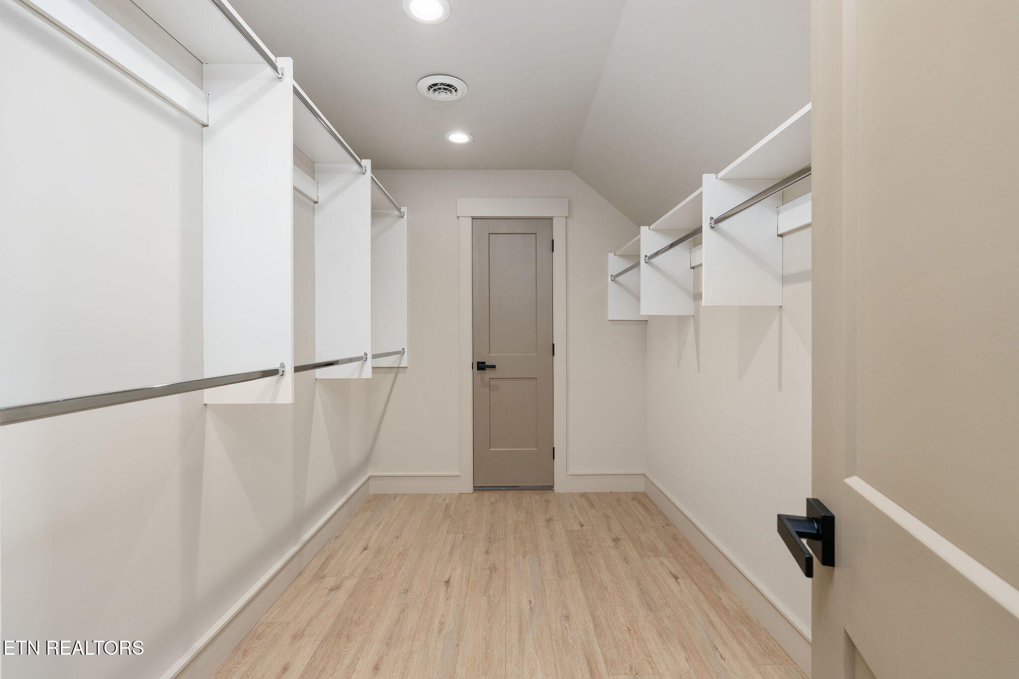12123 Harvard Lane Glade Spring, VA 24340 - Photo 26 of 36 26) 63420-68d6d98c65df0