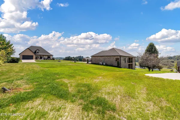 $629,900 | 12123 Harvard Lane, Glade Spring, VA 24340