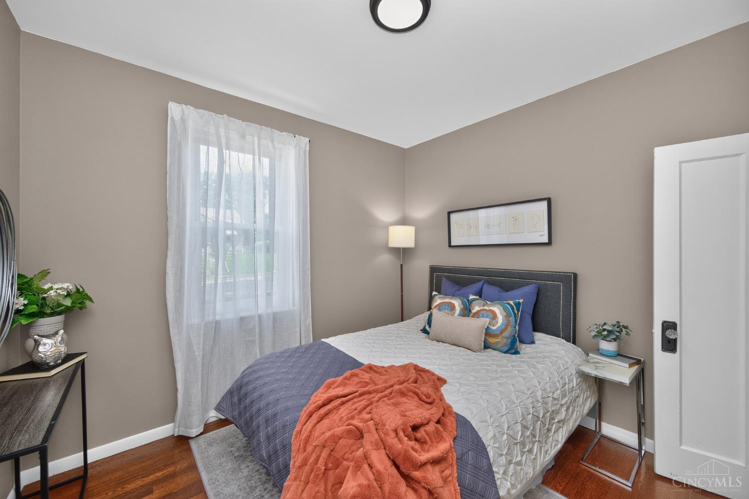 4349 Harding Avenue Cheviot, OH 45211 - Photo 5 of 25