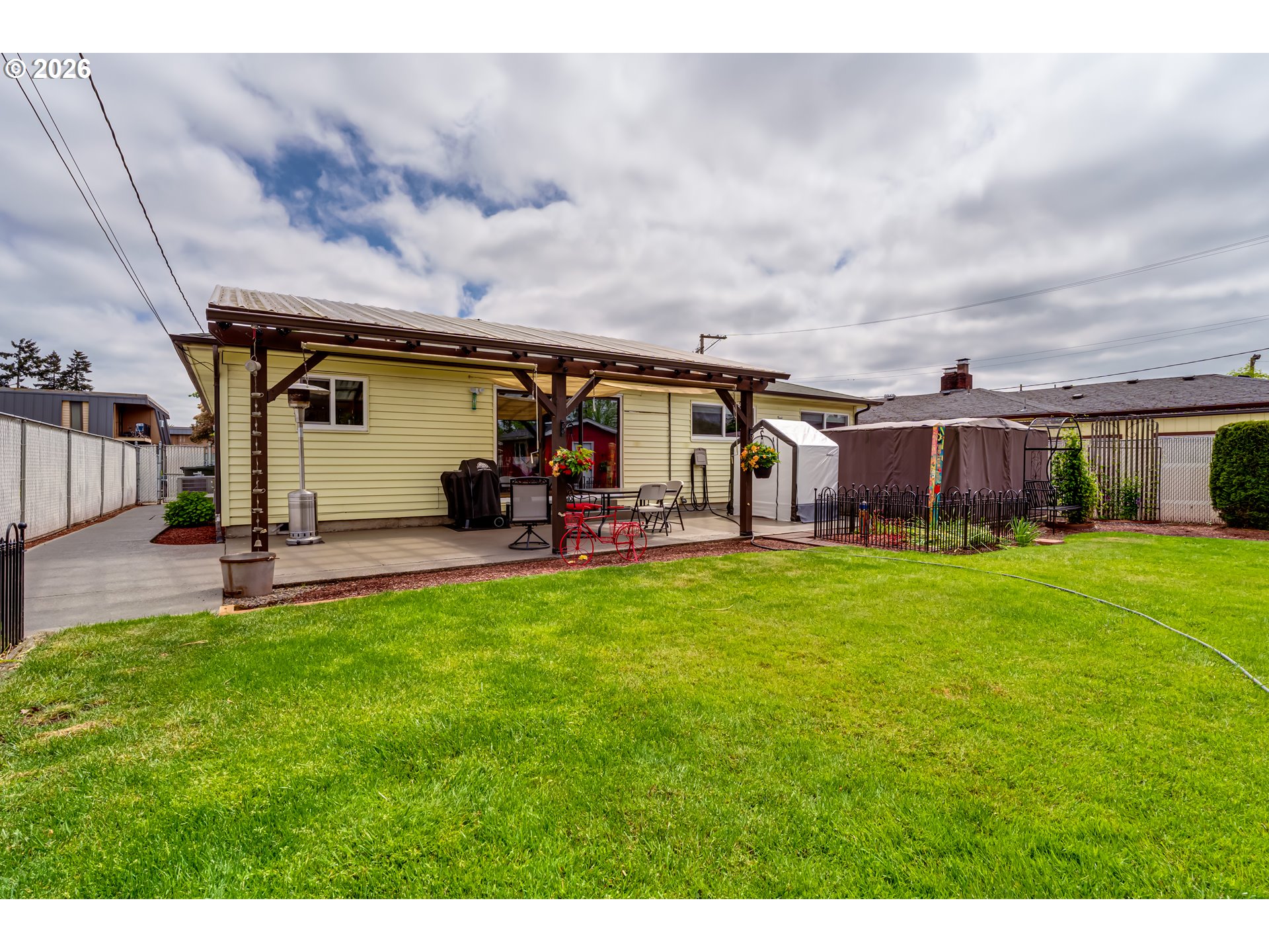 1406 Carter Lane Springfield, OR 97477 - Photo 36 of 43