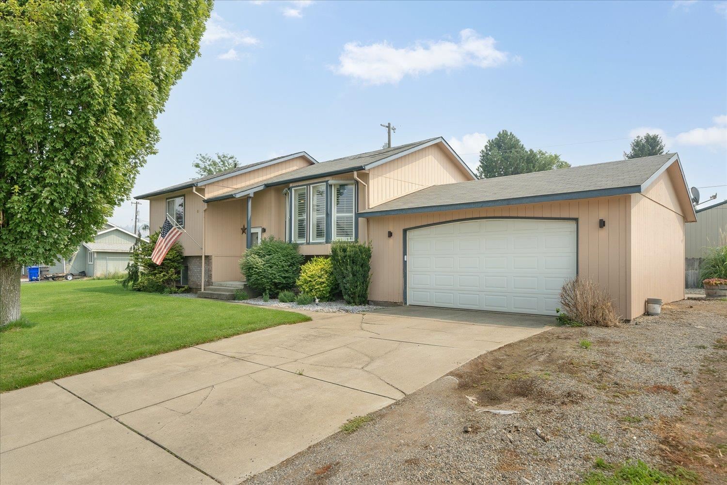 4920 North Best Road Spokane Valley, WA 99216 - Photo 3 of 39