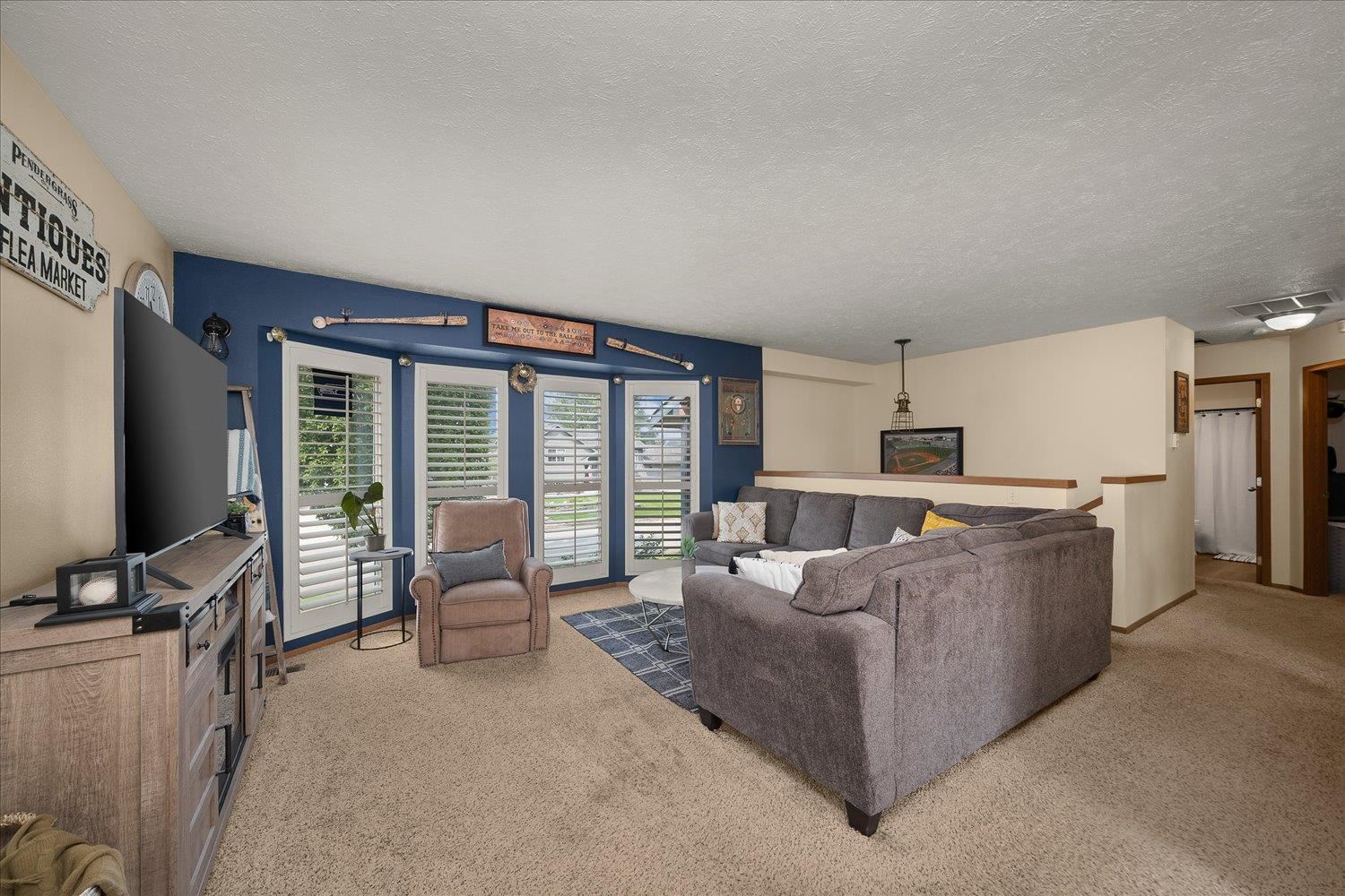 4920 North Best Road Spokane Valley, WA 99216 - Photo 4 of 39