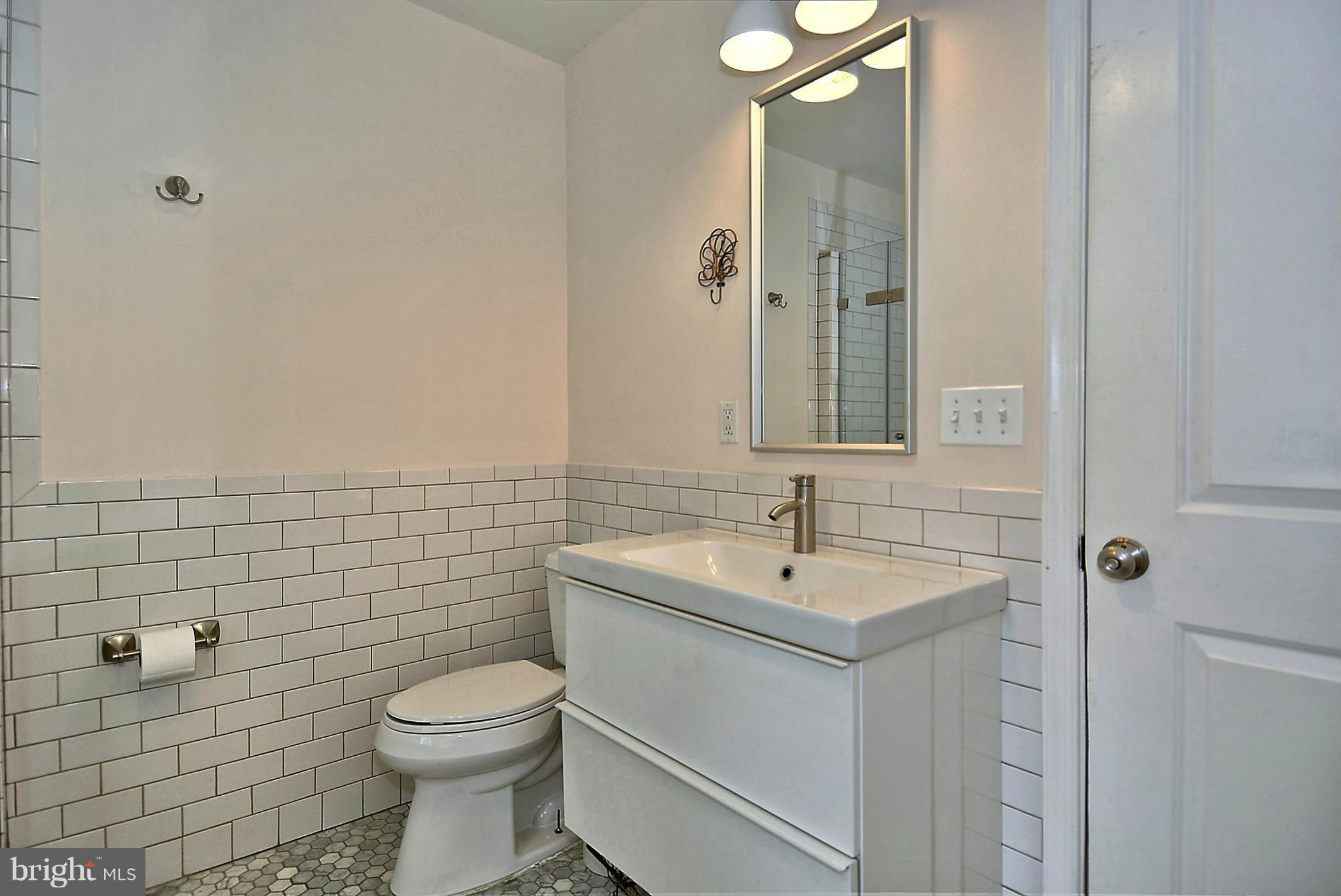 1109 Dryden Street Silver Spring, MD 20901 - Photo 13 of 30 Bath