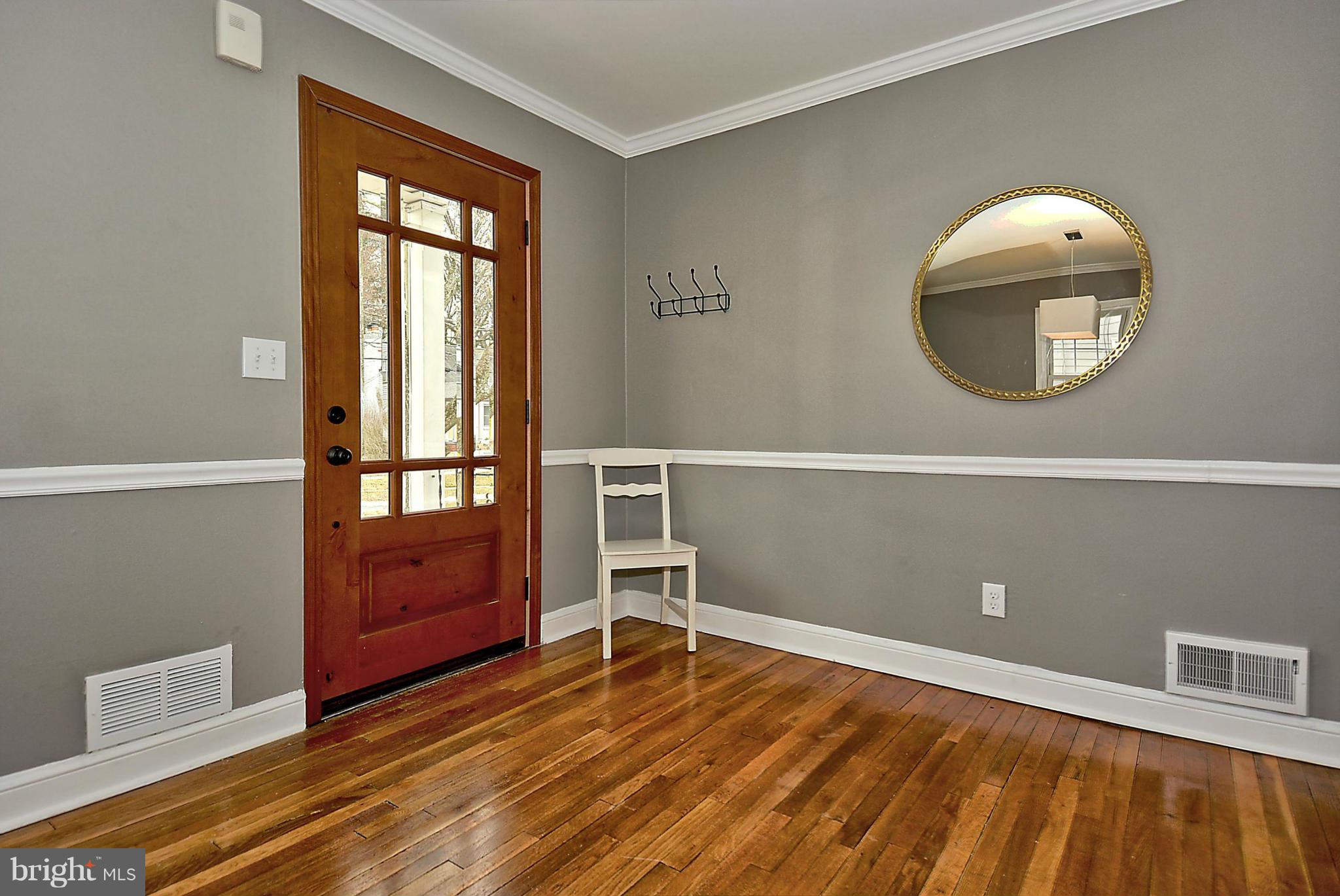 1109 Dryden Street Silver Spring, MD 20901 - Photo 9 of 30 Interior (General)