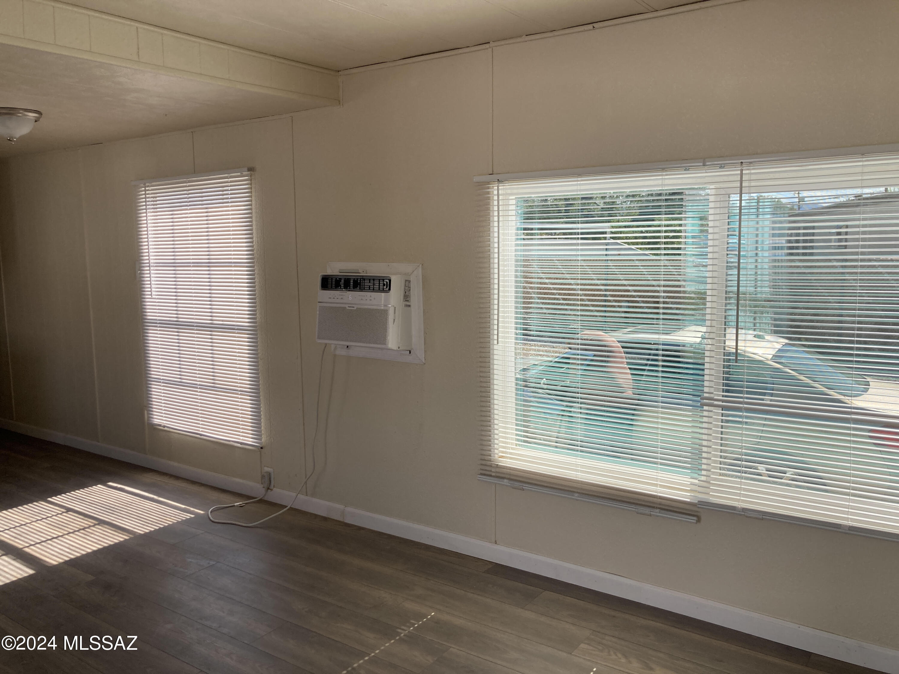 1741 West Wetmore Road, Unit 15 Tucson, AZ 85705 - Photo 5 of 12