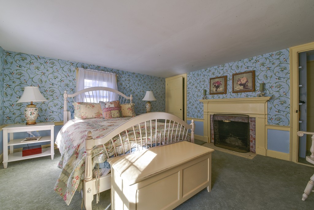 1 Farm Road Sherborn, MA 01770 - Photo 16 of 25 Gallery Image 16