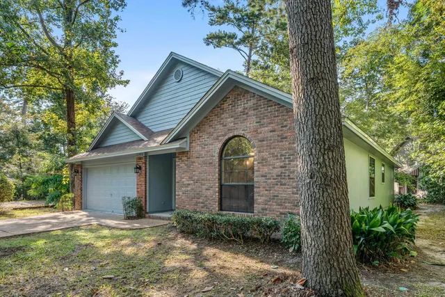 $299,900 | 1740 Brookside Boulevard, Tallahassee, FL 32301