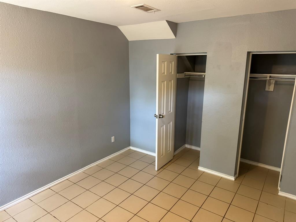 3850 Mt Ranier Street, Unit 3850 Dallas, TX 75211 - Photo 6 of 18 Gallery Image 6