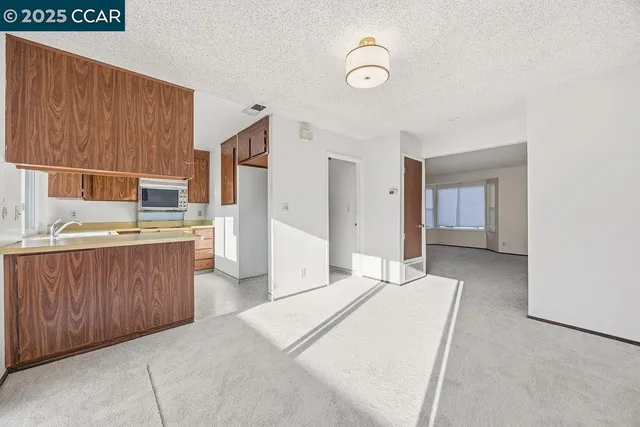 $599,000 | 2840 Royal Ann Lane, Concord, CA 94518