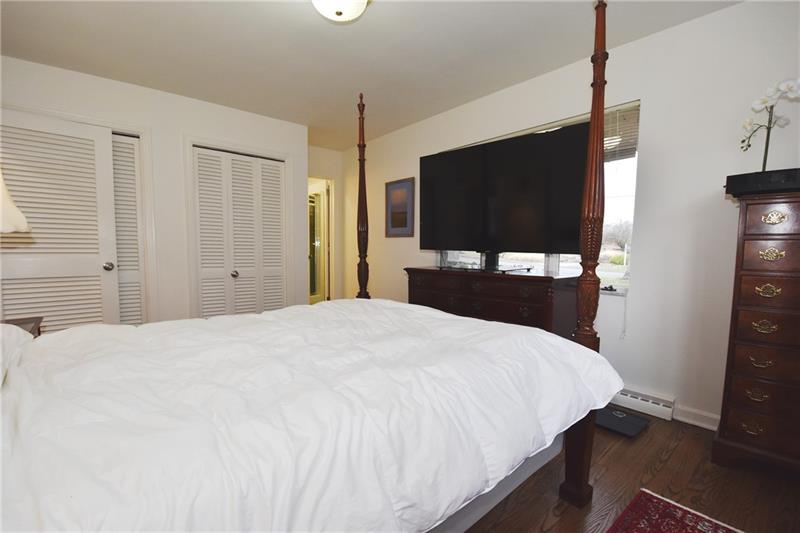 210 Eton Road Pittsburgh, PA 15205 - Photo 16 of 33 Gallery Image 16