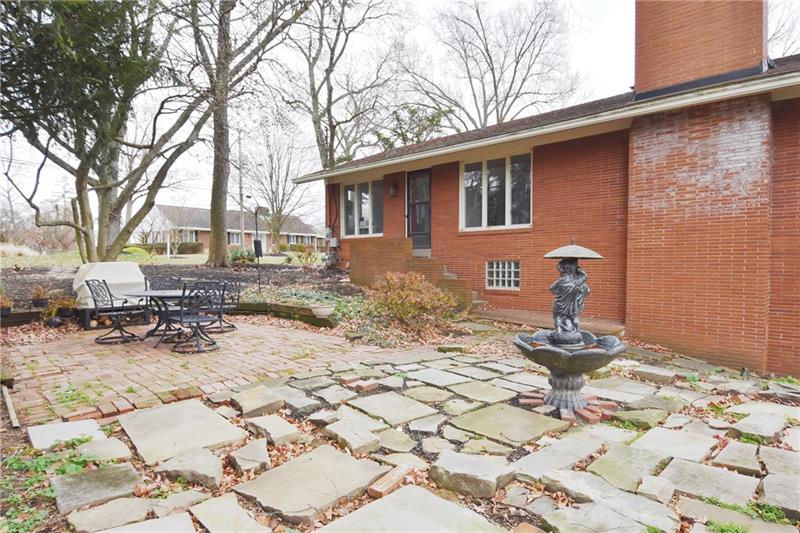210 Eton Road Pittsburgh, PA 15205 - Photo 28 of 33 Gallery Image 28