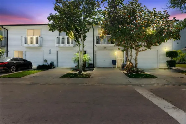$225,000 | 6420 92nd Place North, Unit 1202, Pinellas Park, FL 33782