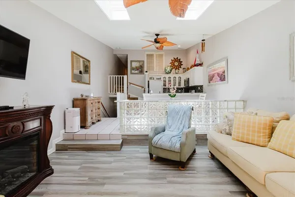 $225,000 | 6420 92nd Place North, Unit 1202, Pinellas Park, FL 33782