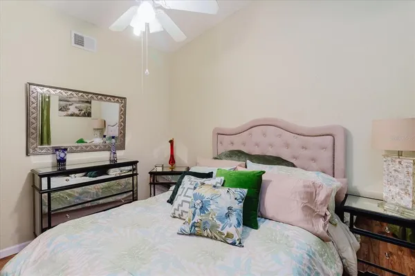 $225,000 | 6420 92nd Place North, Unit 1202, Pinellas Park, FL 33782