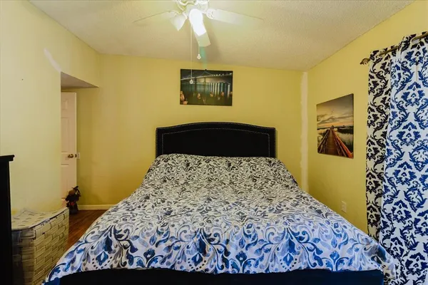$225,000 | 6420 92nd Place North, Unit 1202, Pinellas Park, FL 33782