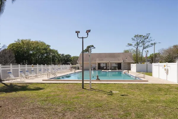 $225,000 | 6420 92nd Place North, Unit 1202, Pinellas Park, FL 33782