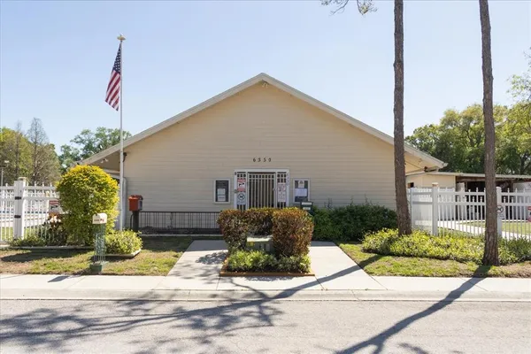 $225,000 | 6420 92nd Place North, Unit 1202, Pinellas Park, FL 33782