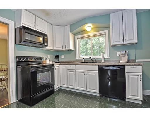 10 Merriwether Road Worcester, MA 01602 - Photo 11 of 23 Gallery Image 11