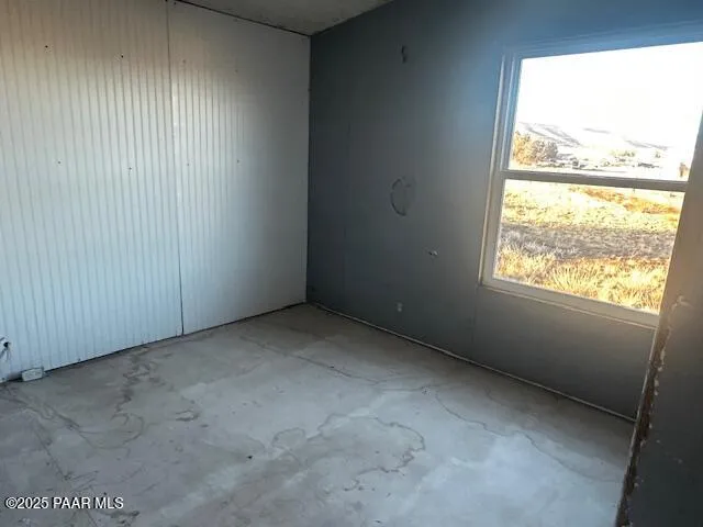 $75,000 | 25085 Hillcrest Drive, Seligman, AZ 86337