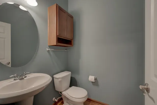 $300,000 | 3352 Hazel Trail, Unit E, Woodbury, MN 55129