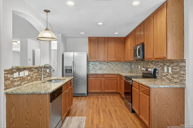 $295,000 | 10223 Huisache Field, Helotes, TX 78023