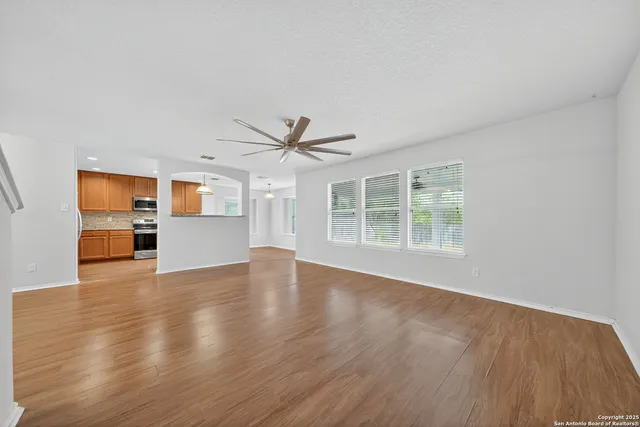 $295,000 | 10223 Huisache Field, Helotes, TX 78023