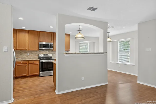 $295,000 | 10223 Huisache Field, Helotes, TX 78023