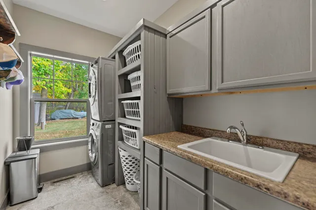 $629,500 | 166 South Rocky Hill Road, Galena, IL 61036