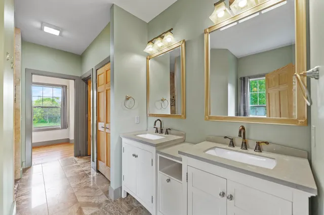 $629,500 | 166 South Rocky Hill Road, Galena, IL 61036