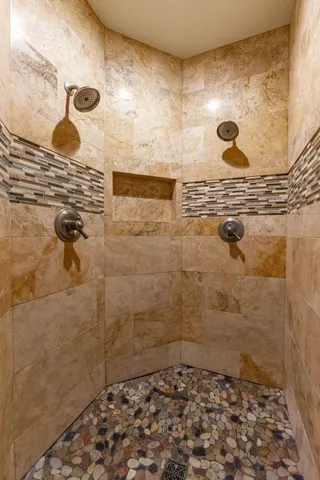 $629,500 | 166 South Rocky Hill Road, Galena, IL 61036