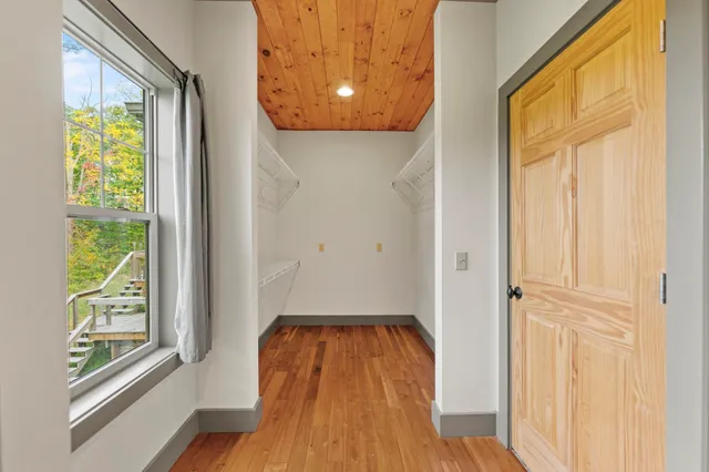 $629,500 | 166 South Rocky Hill Road, Galena, IL 61036