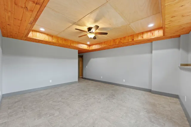 $629,500 | 166 South Rocky Hill Road, Galena, IL 61036