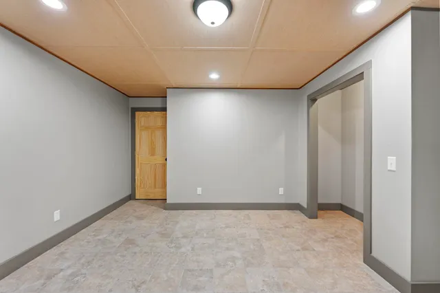 $629,500 | 166 South Rocky Hill Road, Galena, IL 61036