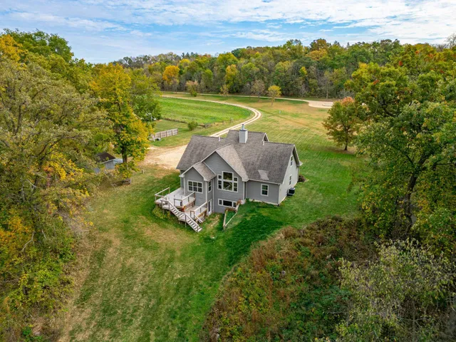 $629,500 | 166 South Rocky Hill Road, Galena, IL 61036