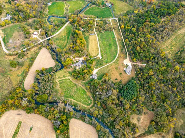 $629,500 | 166 South Rocky Hill Road, Galena, IL 61036