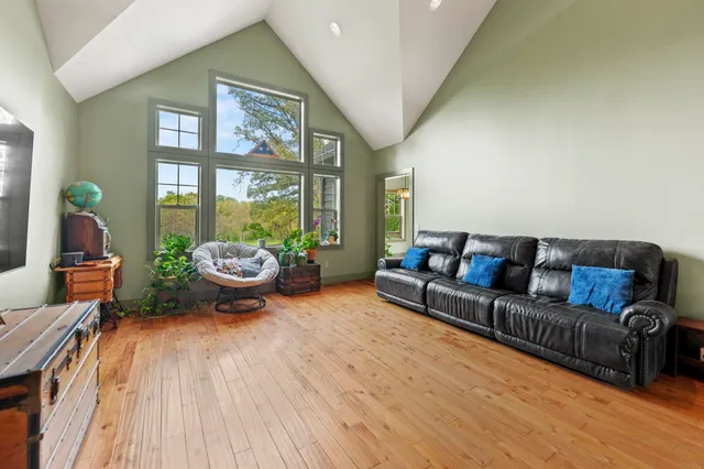 $629,500 | 166 South Rocky Hill Road, Galena, IL 61036