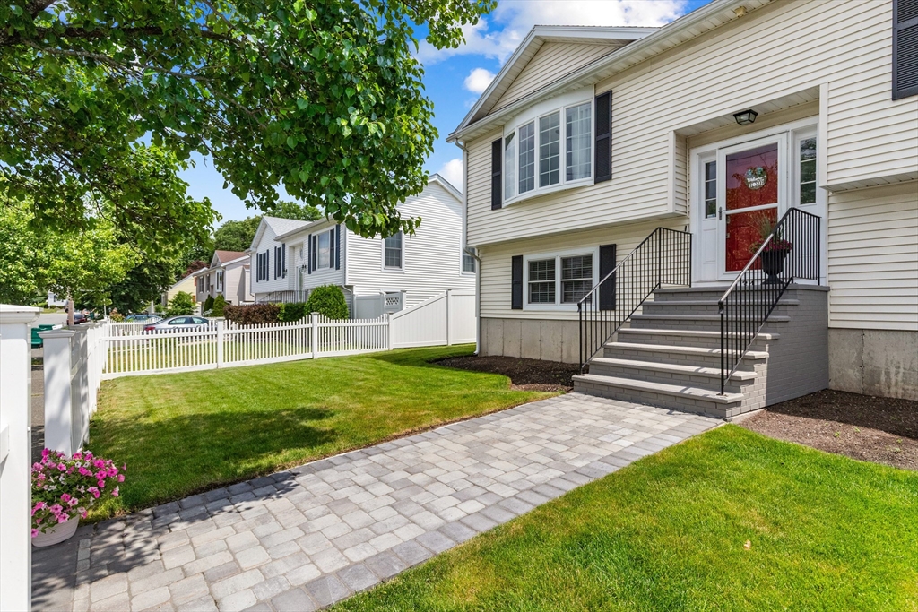 34 Moffett Road Lynn, MA 01905 - Photo 29 of 36