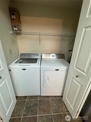 $1,900 | 6700 Northeast 182nd Street, Unit A208, Kenmore, WA 98028