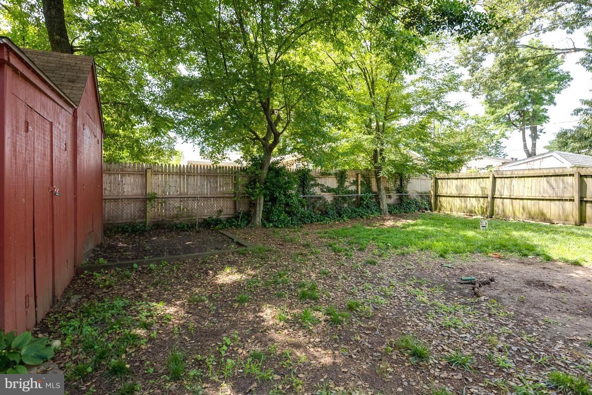 331 Salisbury Road Edgewater, MD 21037 - Photo 29 of 30 Fully Fenced in Large Backyard