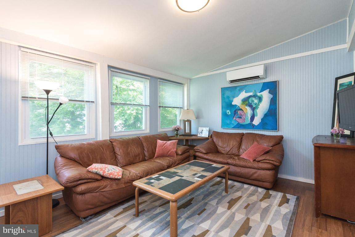 331 Salisbury Road Edgewater, MD 21037 - Photo 4 of 30 Bright Living Room with Tons of Light