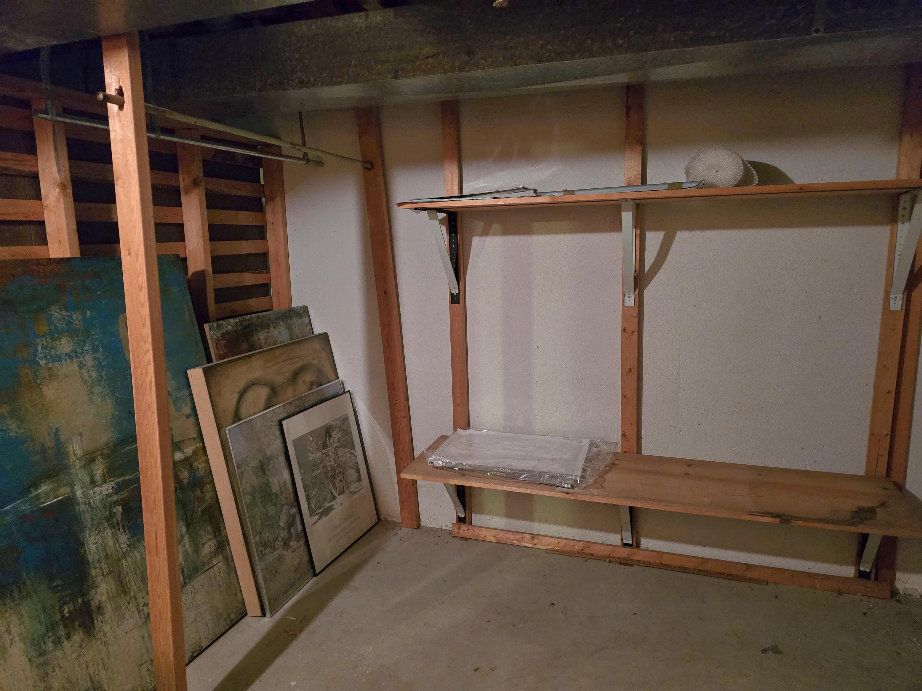 29460 Hoover Road Warren, MI 48093 - Photo 16 of 18 Storage Room