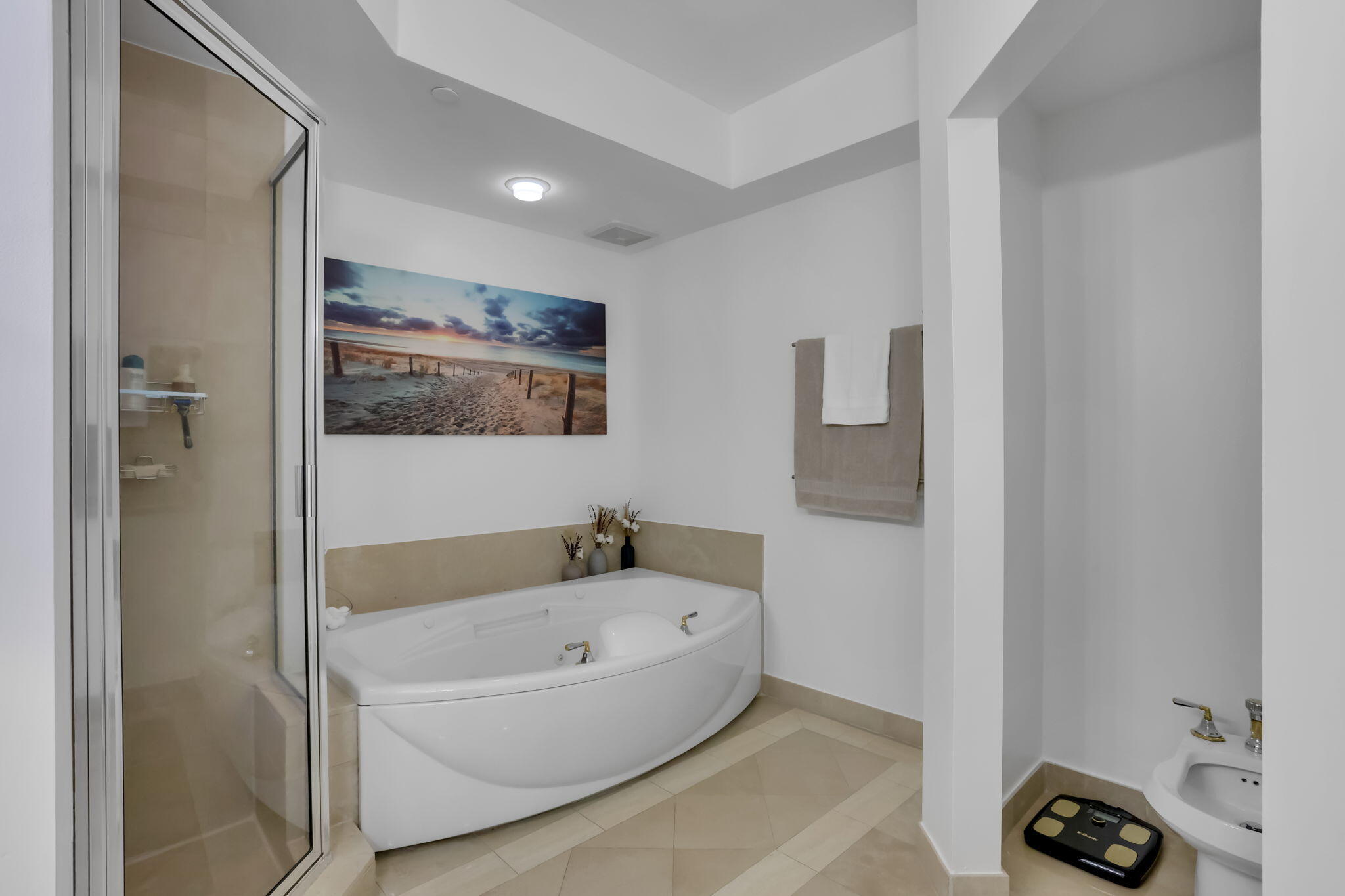 500 Southeast Mizner Boulevard, Unit A209 Boca Raton, FL 33432 - Photo 18 of 49 21-web-or-mls-0E2A5726