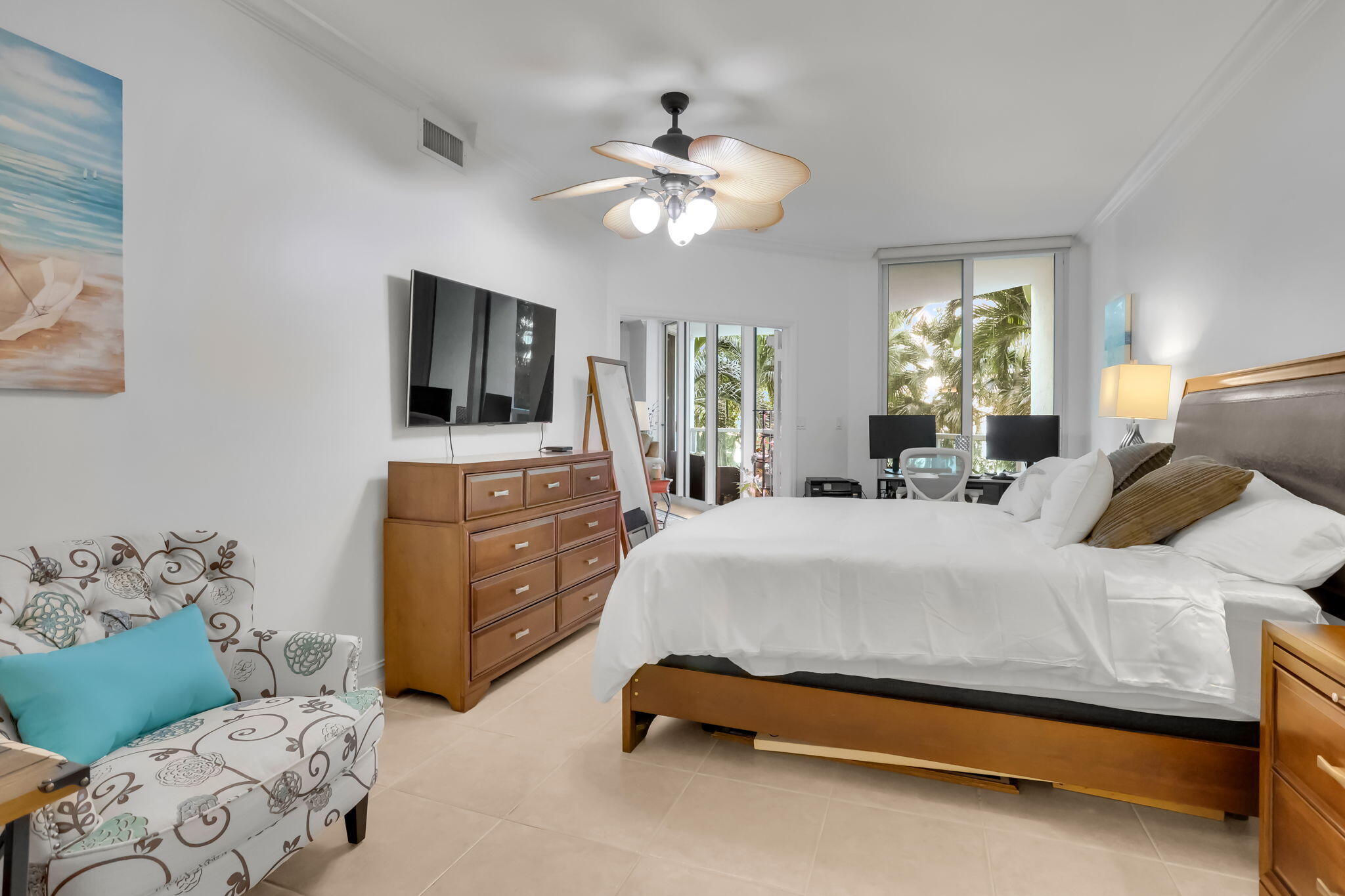 500 Southeast Mizner Boulevard, Unit A209 Boca Raton, FL 33432 - Photo 35 of 49 16-web-or-mls-0E2A5696