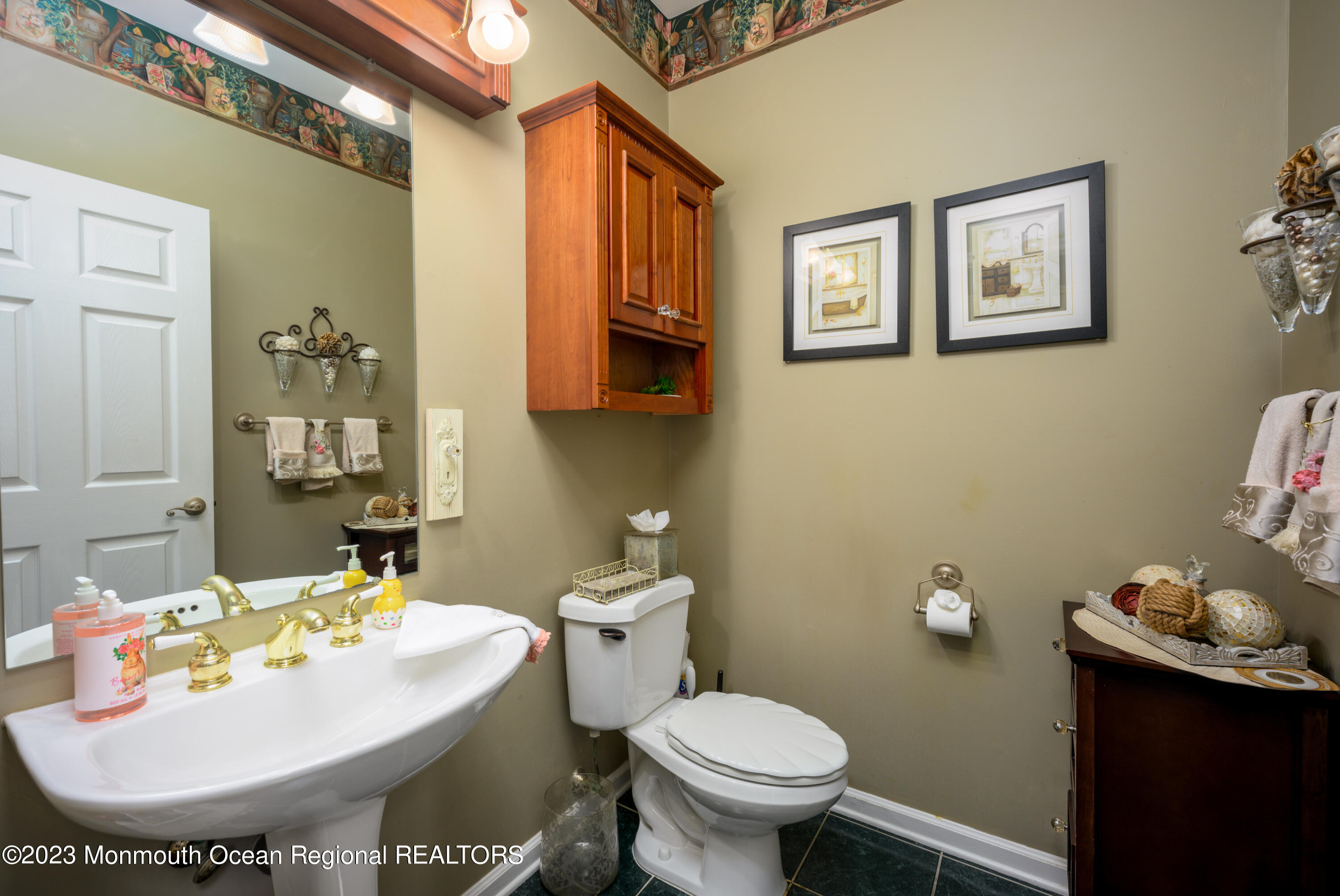 22 Amanda Lane Howell, NJ 07731 - Photo 16 of 53 22_Amanda_Ln-8