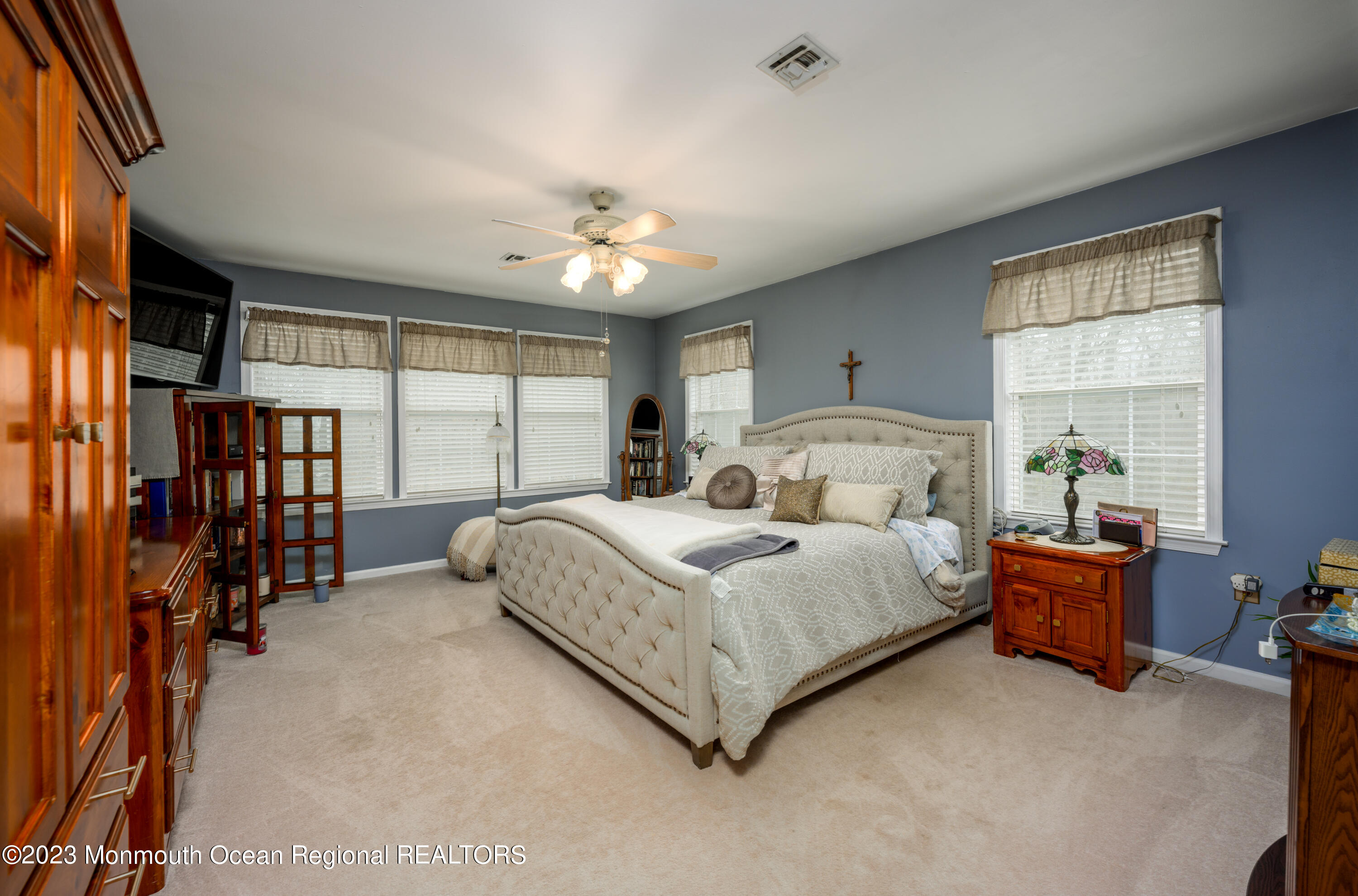 22 Amanda Lane Howell, NJ 07731 - Photo 17 of 53 22_Amanda_Ln-25